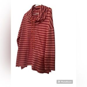 St John Bay -Stylish Pullover shirt. Red/tangerine/cream color